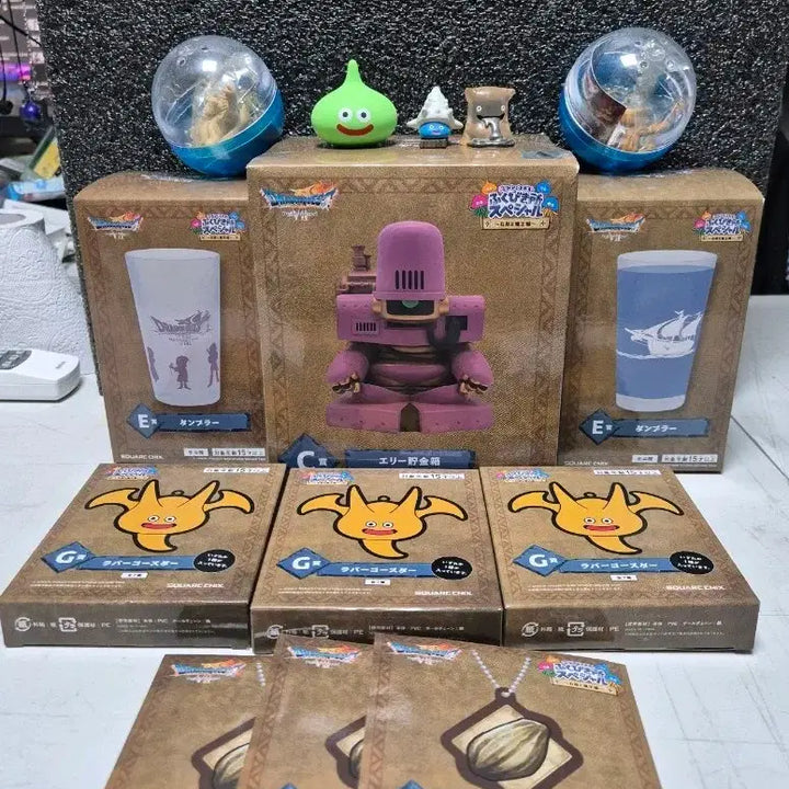 [BUNJANG] Dragon Quest Slime Piggy Bank &amp; Figures Bundle Set / 드래곤퀘스트 c상 엘리 저금통 외 피규어 일괄