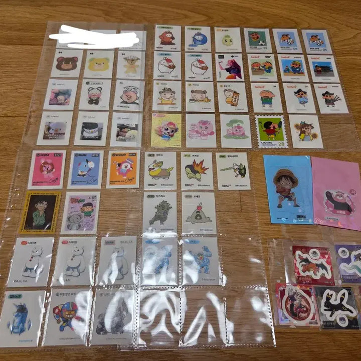 [BUNJANG] Bundle of Various "Ttiboo Seal" Stickers (2000s Korean Snack Stickers) / 띠부씰일괄 띠부씰북 짱구 산리오 포켓몬씰 몰랑이 빵빵이 티니핑