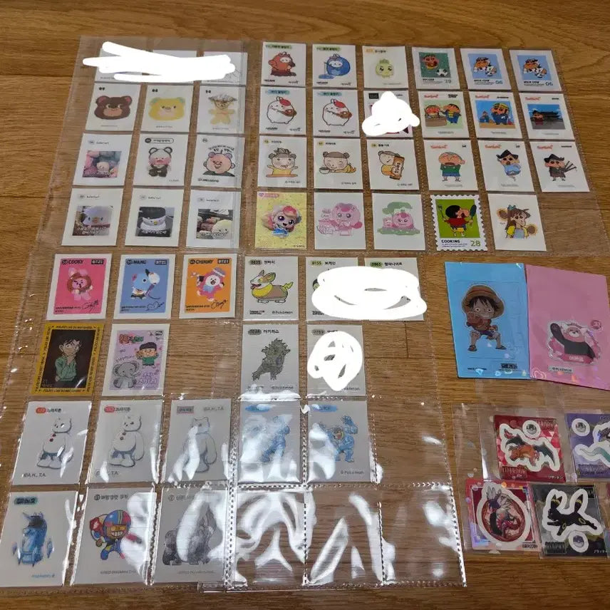 [BUNJANG] Bundle of Various "Ttiboo Seal" Stickers (2000s Korean Snack Stickers) / 띠부씰일괄 띠부씰북 짱구 산리오 포켓몬씰 몰랑이 빵빵이 티니핑