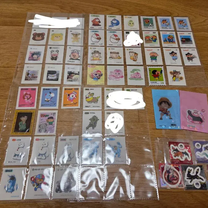 [BUNJANG] Bundle of Various "Ttiboo Seal" Stickers (2000s Korean Snack Stickers) / 띠부씰일괄 띠부씰북 짱구 산리오 포켓몬씰 몰랑이 빵빵이 티니핑