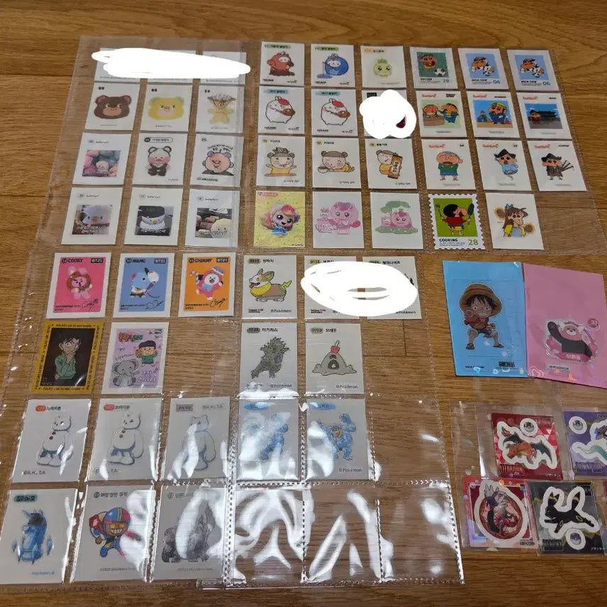[BUNJANG] Bundle of Various "Ttiboo Seal" Stickers (2000s Korean Snack Stickers) / 띠부씰일괄 띠부씰북 짱구 산리오 포켓몬씰 몰랑이 빵빵이 티니핑