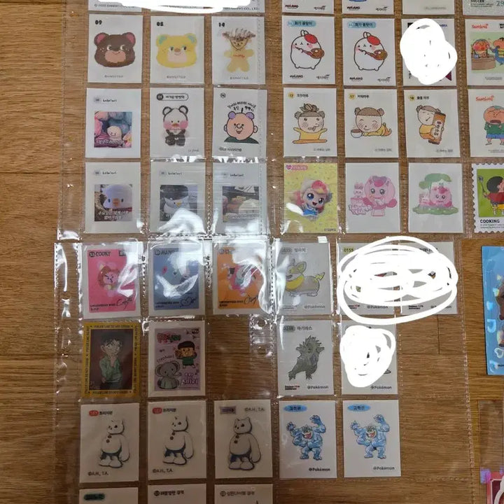 [BUNJANG] Bundle of Various "Ttiboo Seal" Stickers (2000s Korean Snack Stickers) / 띠부씰일괄 띠부씰북 짱구 산리오 포켓몬씰 몰랑이 빵빵이 티니핑