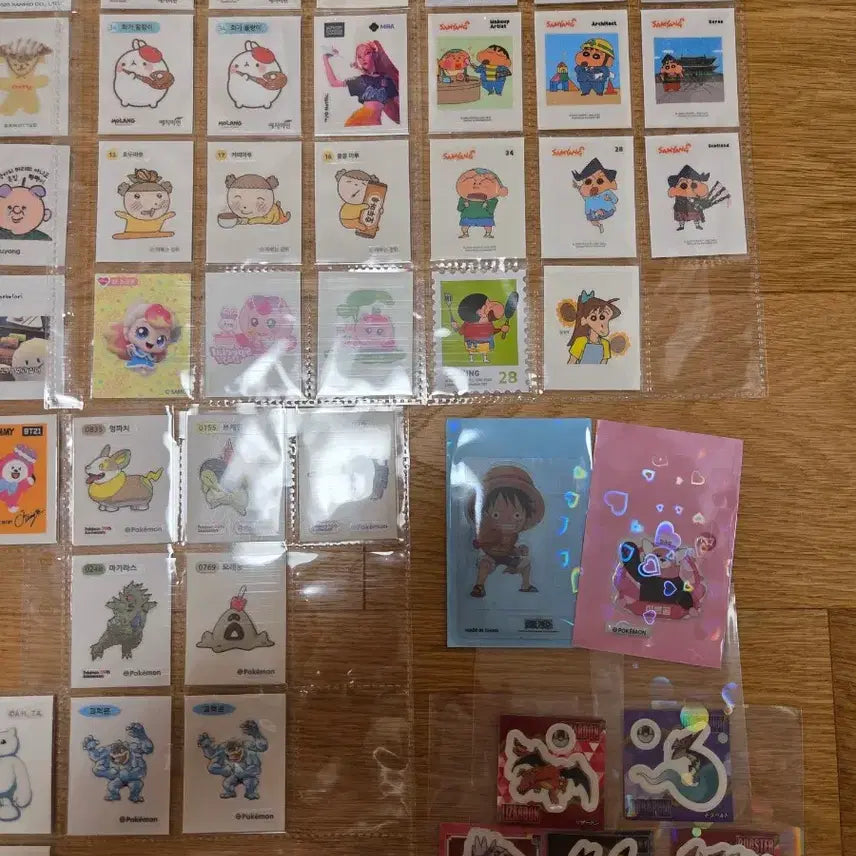 [BUNJANG] Bundle of Various "Ttiboo Seal" Stickers (2000s Korean Snack Stickers) / 띠부씰일괄 띠부씰북 짱구 산리오 포켓몬씰 몰랑이 빵빵이 티니핑