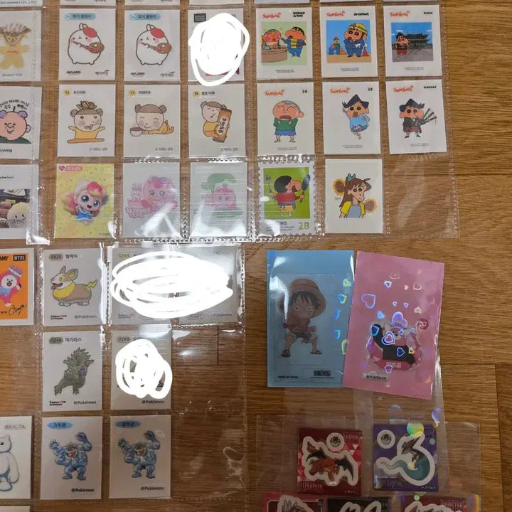 [BUNJANG] Bundle of Various "Ttiboo Seal" Stickers (2000s Korean Snack Stickers) / 띠부씰일괄 띠부씰북 짱구 산리오 포켓몬씰 몰랑이 빵빵이 티니핑