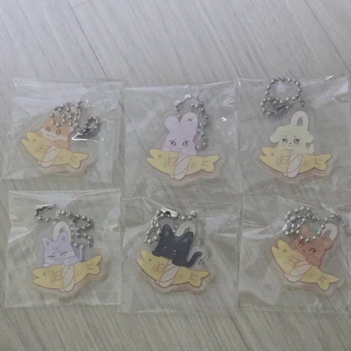[BUNJANG] Ateez Jongho Annitiez Jjongbear Acrostic Keychain / [마지막가격]에이티즈 종호 애니티즈 쫑베어 액막이 키링