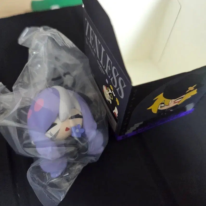 [BUNJANG] Jenzone J The Venti Collaboration Vivian Figure / 젠존제 더벤티 콜라보 비비안 피규어