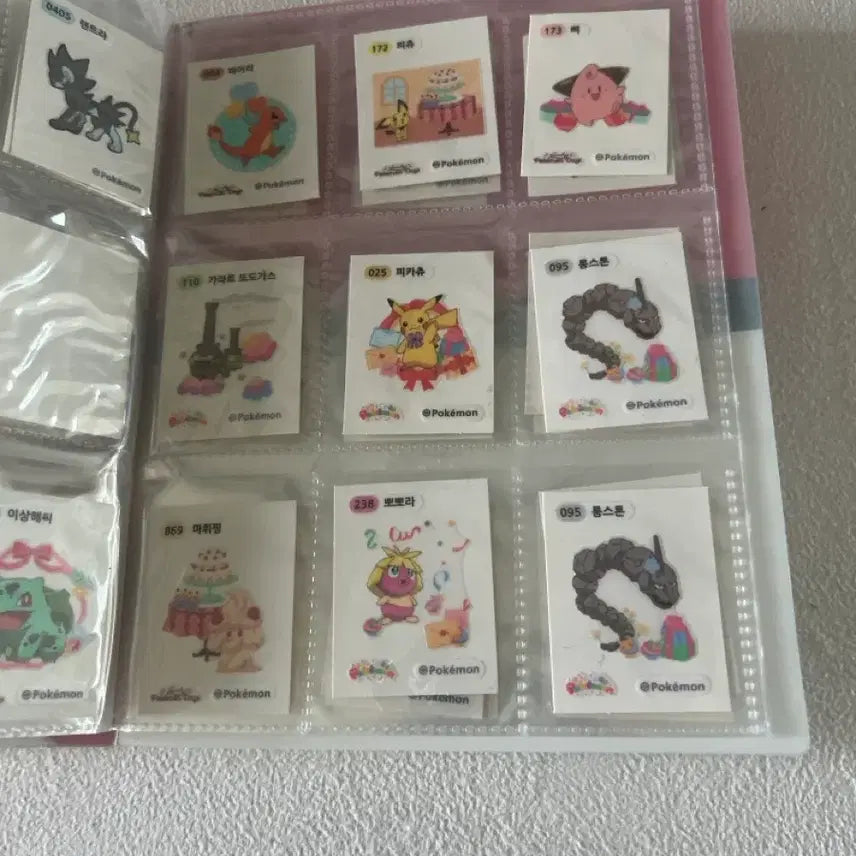 [BUNJANG] Pokémon Stickers (251 Included, Approx. 165 Varieties) / 띠부씰 251번까지 165종 세레비 칠색조 루기아 등등