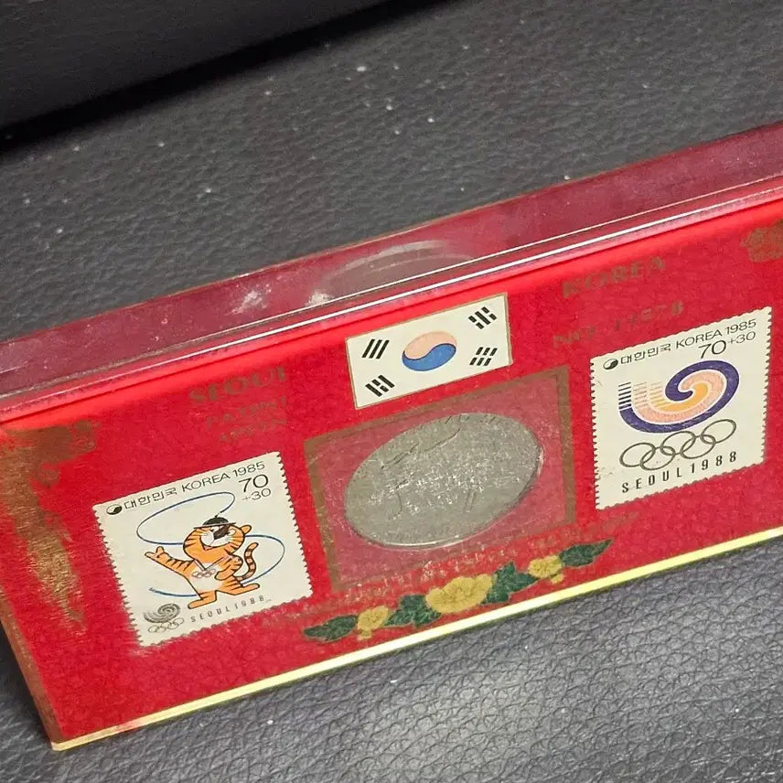 [BUNJANG] 1988 Seoul Olympics Commemorative Stamp and Coin Set / 88 서울 올림픽 기념 우표 및 주화 세트