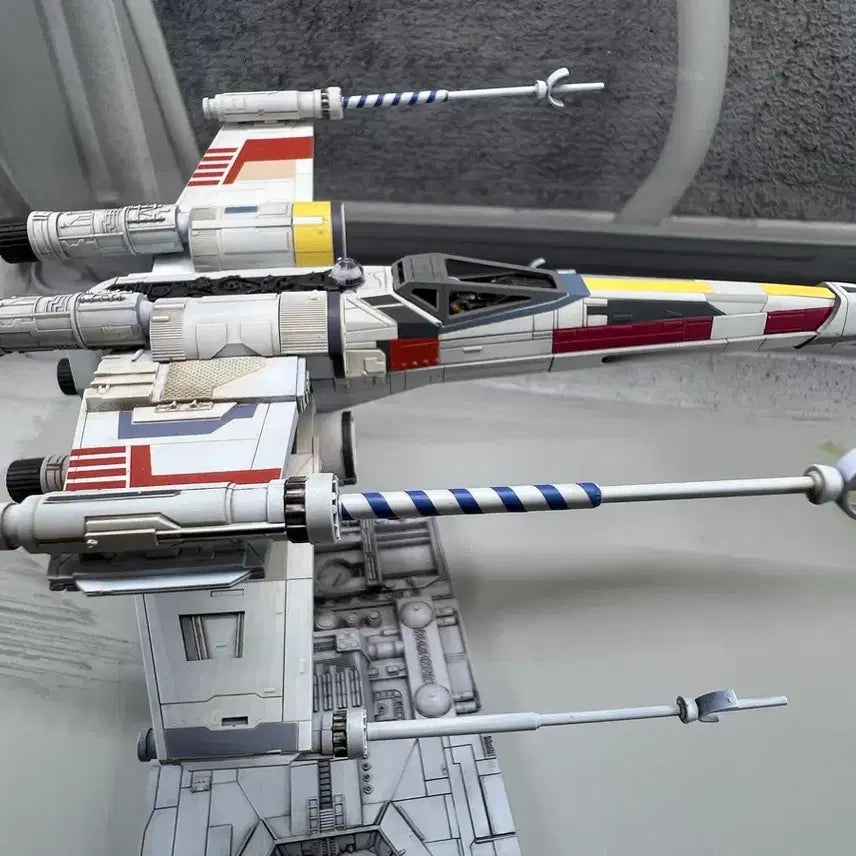 [BUNJANG] Bandai Star Wars 1/72 X-Wing Starfighter Model Kit / 반다이 스타워즈  1/72 X윙 스타 파이터
