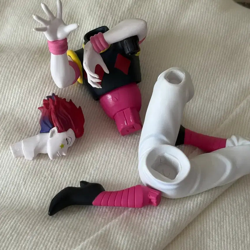 [BUNJANG] Hunter x Hunter Hisoka Suwarasetai Gacha Figure / 헌터헌터 히소카 스와라세타이 가챠 피규어