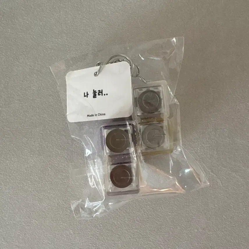 [BUNJANG] Ganadi LED 4-Keycap Keyring / (미개봉) 천사 악마 가나디 LED 4구 키캡 키링 양도 판매