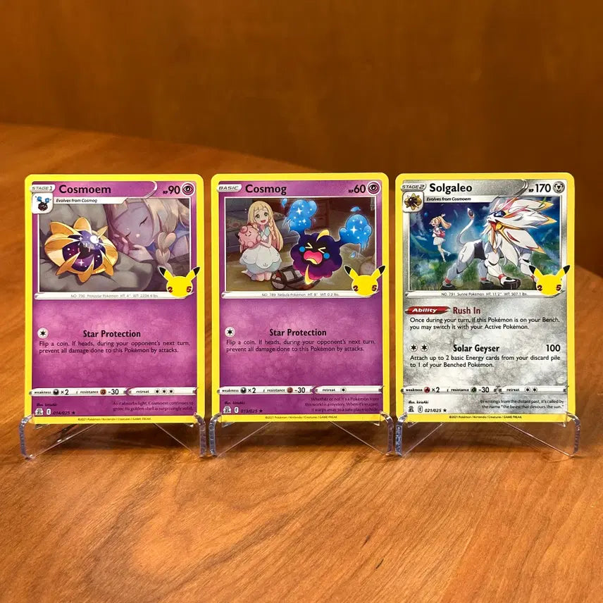 [BUNJANG] Pokemon 25th Anniversary Lillie Set Hologram (Cosmog &amp; Cosmoem &amp; Solgaleo) North America Version / (영판) 북미 25주년 릴리에 세트 홀로그램 (코스모그 &amp; 코스모움 &amp; 솔가레오)