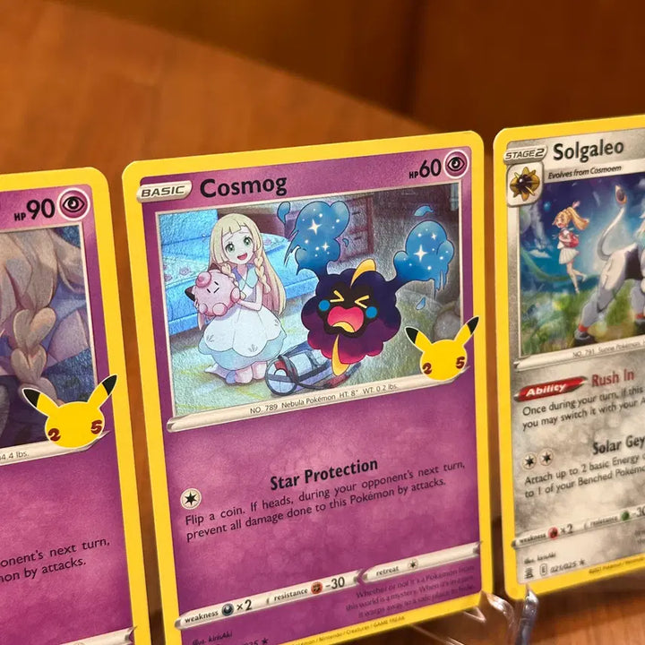 [BUNJANG] Pokemon 25th Anniversary Lillie Set Hologram (Cosmog &amp; Cosmoem &amp; Solgaleo) North America Version / (영판) 북미 25주년 릴리에 세트 홀로그램 (코스모그 &amp; 코스모움 &amp; 솔가레오)
