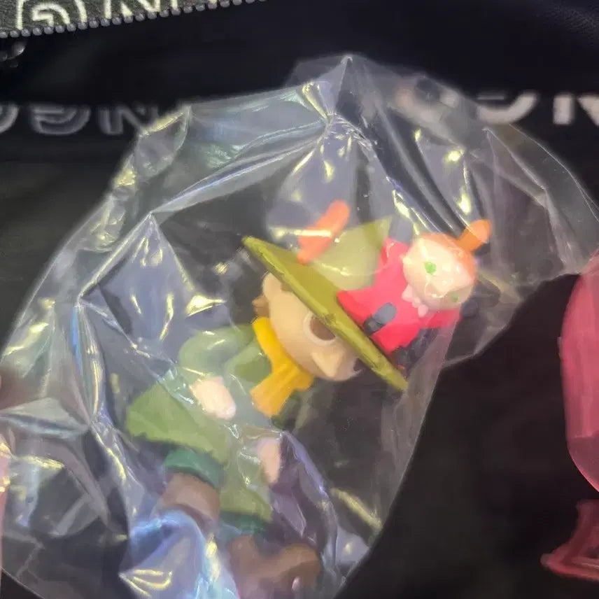 [BUNJANG] Moomin Gacha Figure Snufkin &amp; Little My / 무민 가챠 피규어 스너프킨 리틀미이