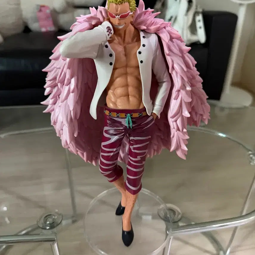 [BUNJANG] One Piece Doflamingo Master Stars Piece Figure / 원피스 도플라밍고 D상 마스터라이즈 피규어