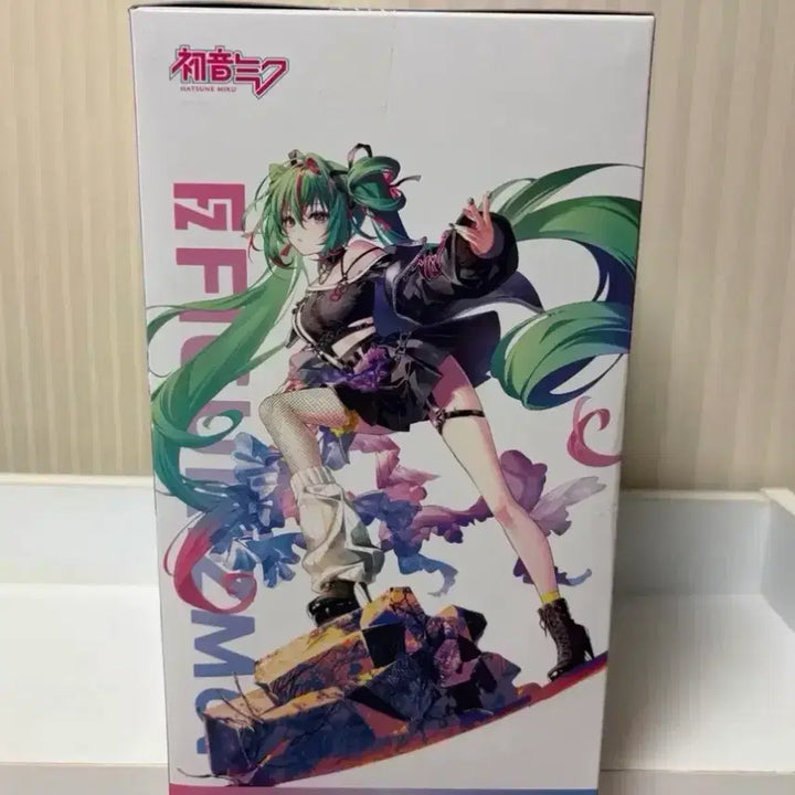 [BUNJANG] Sega Figure-ism Hatsune Miku Punk Ver. "Punkish Rock" Figure (Sealed) / [미개봉] 세가 피규어리즘 하츠네 미쿠 펑크 하츠네미쿠 미소녀 피규어