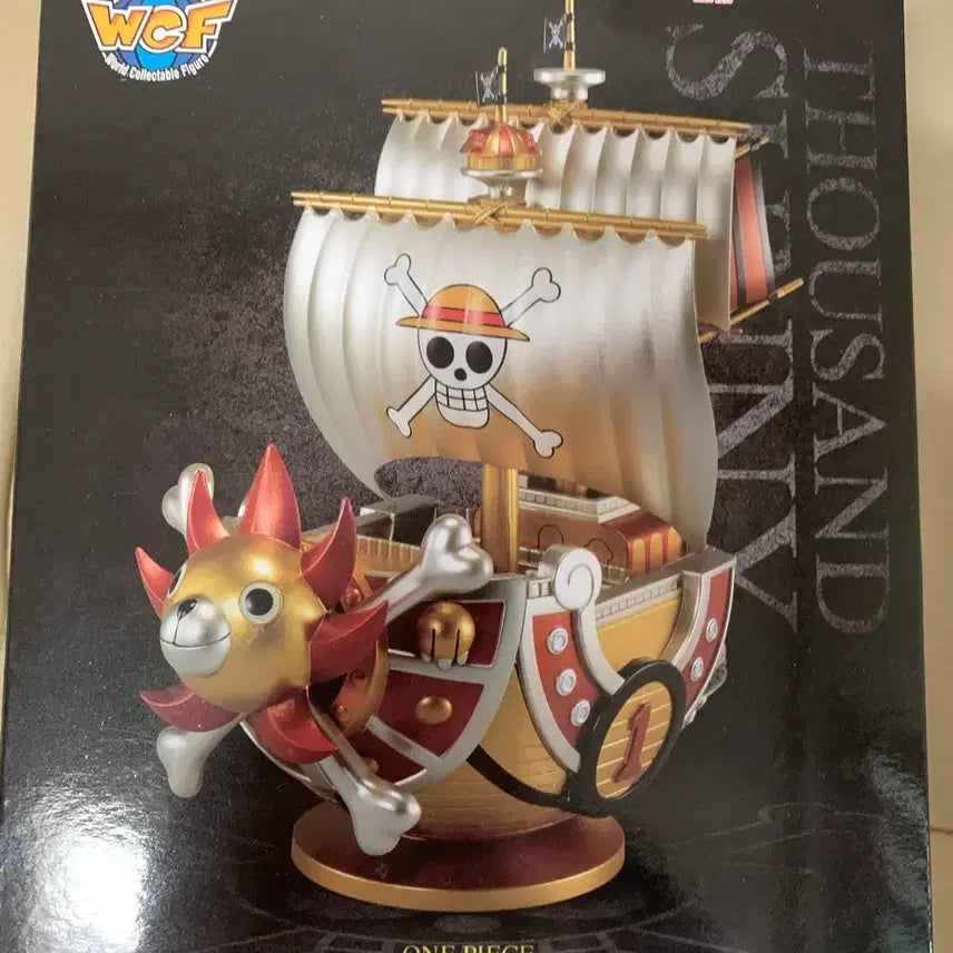 [BUNJANG] One Piece Mega World Collectable Thousand Sunny Gold Version Figure (Sealed) / 원피스 메가월콜 사우전드 써니호 골드버전 미개봉 택포