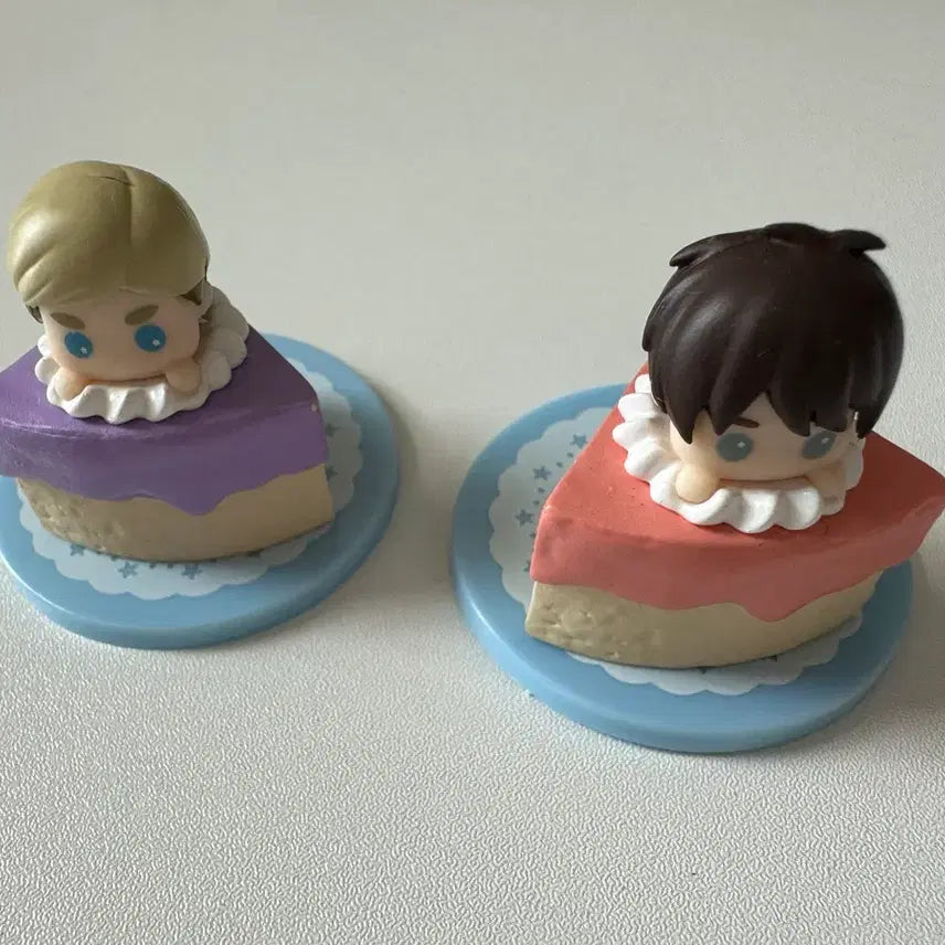 [BUNJANG] Attack on Titan Eren &amp; Erwin Puchibasu Style Figures Bundle Set / 진격의거인 진격거 에렌 엘빈 푸치바스 일괄