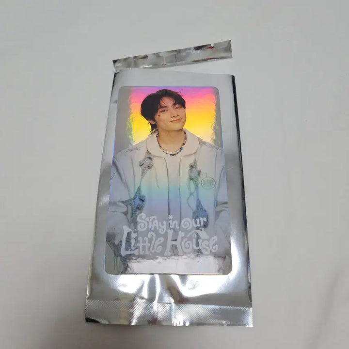 [BUNJANG] Stray Kids I.N Little House Hologram Photocard 6th Fanmeeting MD Trading Card / 스트레이키즈 아이엔 리틀하우스 트레카 트레이딩 카드 홀로그램 포카 6기 팬미팅 엠디 굿즈 little house trading card