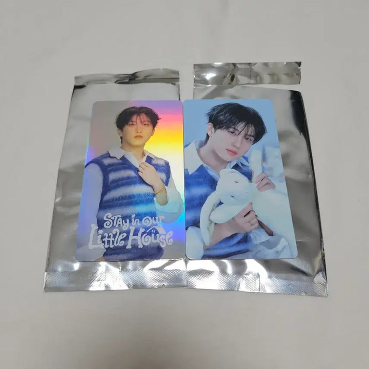 [BUNJANG] Stray Kids Changbin Little House Trading Card Hologram Photocard 6th Fanmeeting MD Goods / 스트레이키즈 창빈 리틀하우스 트레카 트레이딩 카드 홀로그램 포카 6기 팬미팅 엠디 굿즈 little house trading card