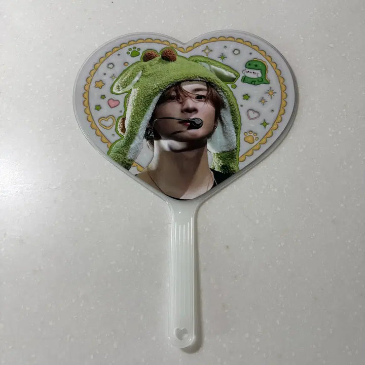 [BUNJANG] RIIZE Anton Dinosaur Heart Watch / 라이즈 앤톤 공룡 하트우치와 판매 팬미팅 콘서트 riize anton