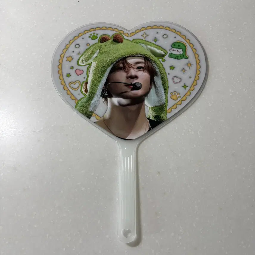 [BUNJANG] RIIZE Anton Dinosaur Heart Watch / 라이즈 앤톤 공룡 하트우치와 판매 팬미팅 콘서트 riize anton