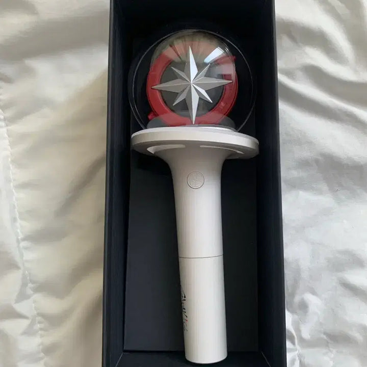 [BUNJANG] Stray Kids Official Light Stick Ver. 2 / 스키즈 스트레이키즈 응원봉버전2