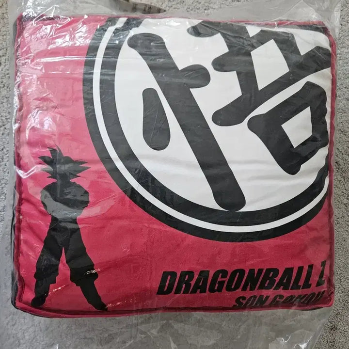[BUNJANG] Dragon Ball Official Son Goku Cushion / 드래곤볼 정품 제일복권 손오공 쿠션