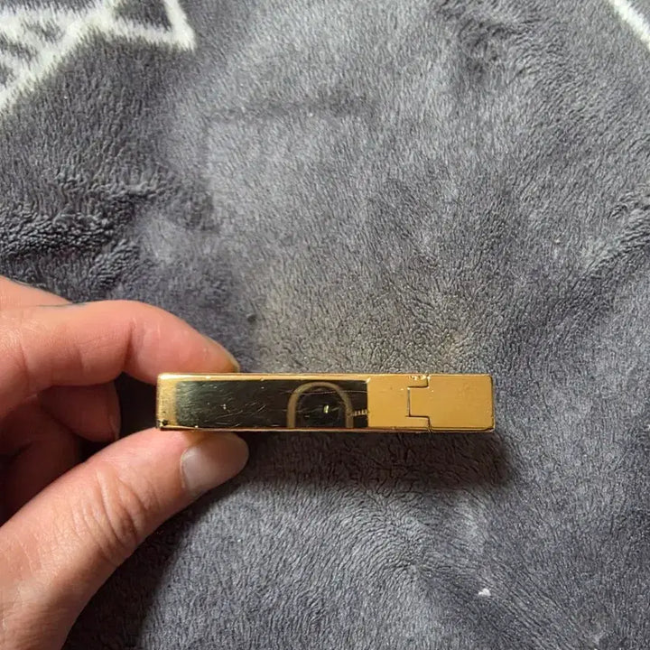[BUNJANG] S.T. Dupont Lighter Gold Pattern / 듀퐁 라이터 금장 패턴