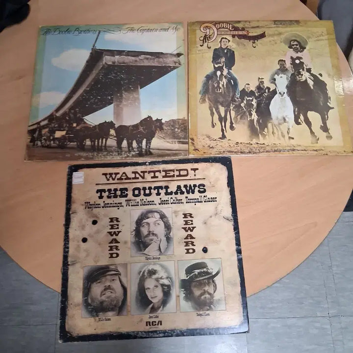 [BUNJANG] Doobie Brothers &amp; The Outlaws Vintage LP Bundle / 빈티지 두비브라더스 등 LP 3장 일괄 할인