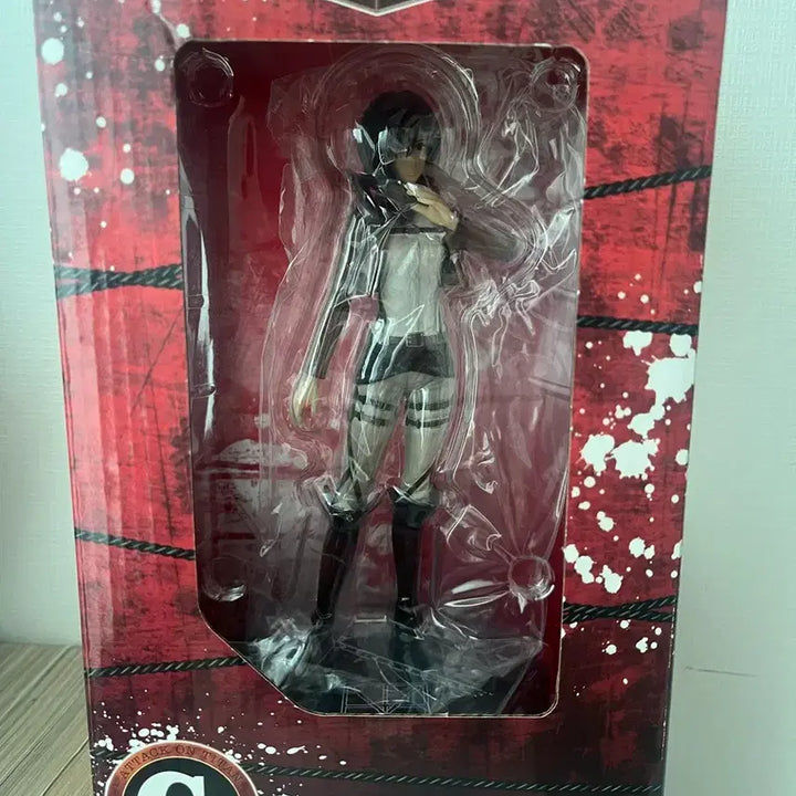 [BUNJANG] Attack on Titan Mikasa Ackerman Figure / 진격의 거인 미카사 피규어