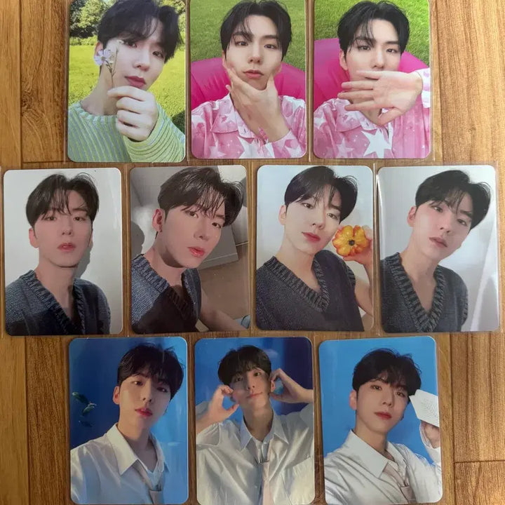 [BUNJANG] Monsta X Kihyun Youth Photocard Bundle Set / (총34장)몬스타엑스 기현 유스 포토카드 세트 일괄양도