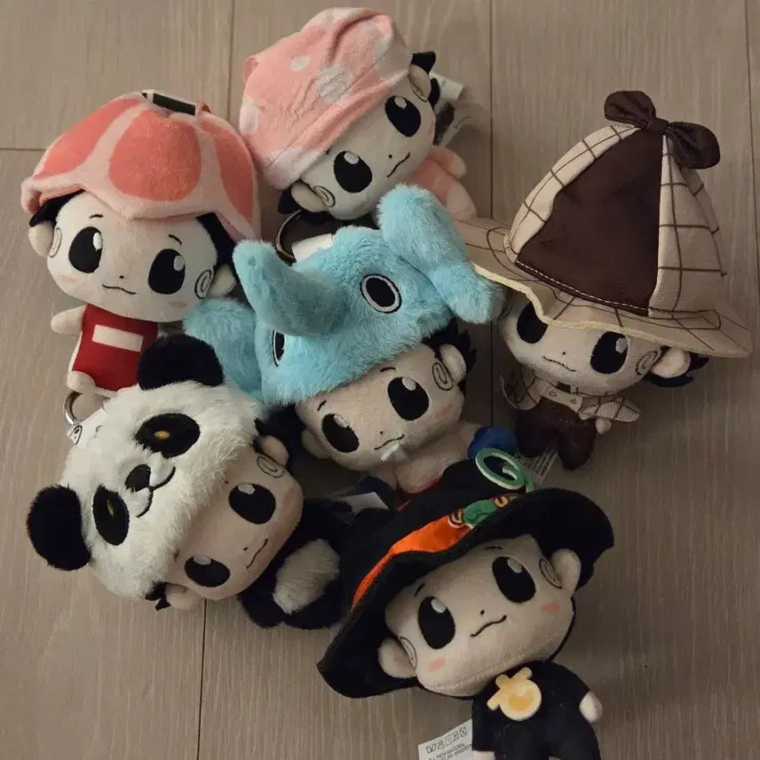 [BUNJANG] Reborn! Pop Mart Panda Vinyl Unsealed / 가정교사히트맨 리본 팝마트 판다 비닐 미개봉 판매