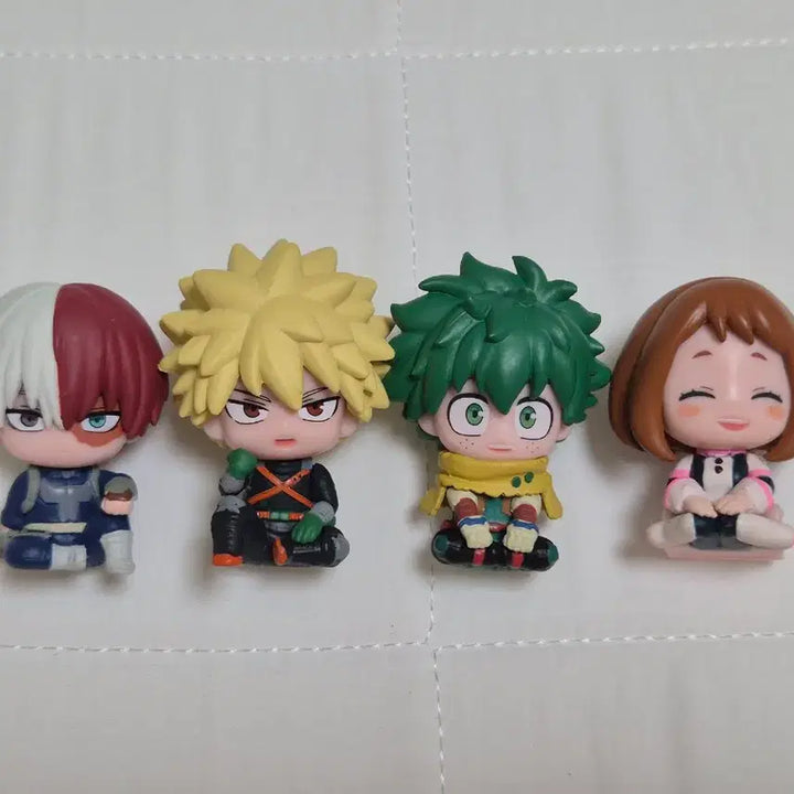 [BUNJANG] My Hero Academia Swear Set Figure Gacha Set (4 Types: Deku, Bakugo, Todoroki, Uraraka) / 히로아카 스와라세타이 피규어 가챠 4종 (미도리야 바쿠고 토도로키 우라라카)