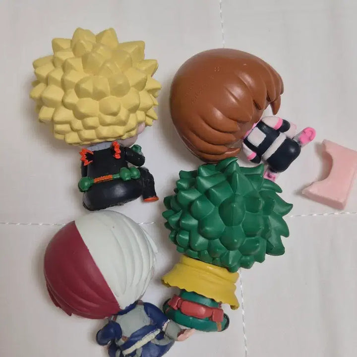 [BUNJANG] My Hero Academia Swear Set Figure Gacha Set (4 Types: Deku, Bakugo, Todoroki, Uraraka) / 히로아카 스와라세타이 피규어 가챠 4종 (미도리야 바쿠고 토도로키 우라라카)
