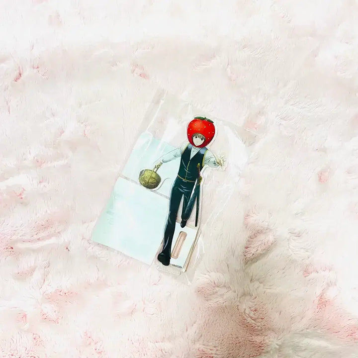 [BUNJANG] Gintama Gintoki Strawberry Acrylic Standee (Sealed) / 오늘까지 판매)은혼 쿠지비키도 딸기 쿠지 A상 소고 딸기 아크릴 미개봉 판매