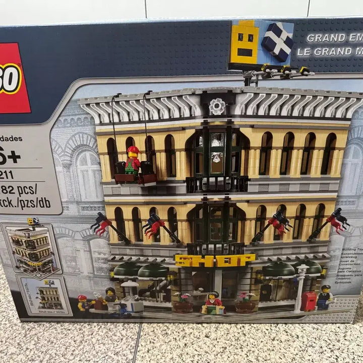 [BUNJANG] LEGO Creator Expert 10211 Grand Emporium Modular Building (Retired, New) / misb 단종 레고 10211 백화점 미개봉 새제품 모듈러