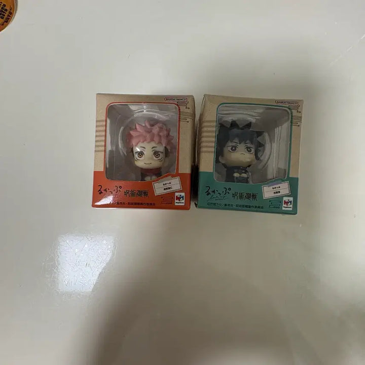 [BUNJANG] Jujutsu Kaisen Mini Look-Up Yuji Itadori &amp; Megumi Fushiguro Set / 주술회전 미니룩업 이타도리 유지 후시구로 메구미 세트