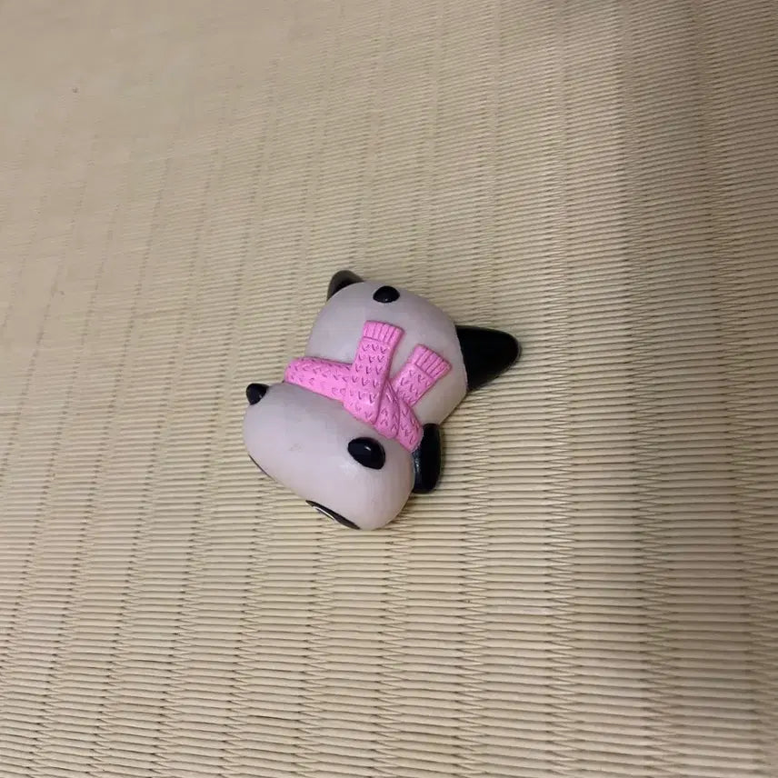[BUNJANG] Taerae Panda Figure Pink Scarf Vintage / 타래팬더 피규어
