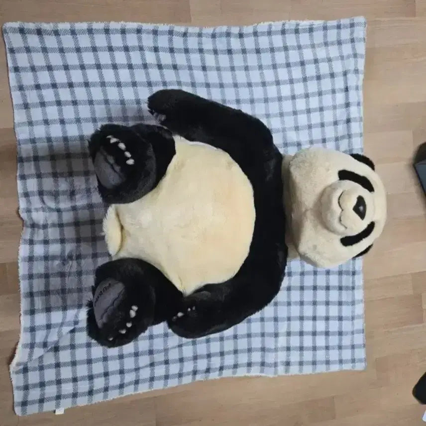 [BUNJANG] Everland Bao Family Real-Life Fu Bao Doll / 바오패밀리 실사푸바오 인형 판매합니다