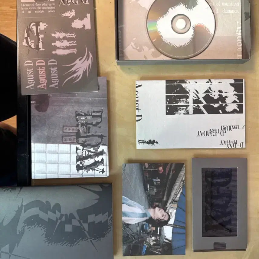 [BUNJANG] BTS Suga Agust D D-DAY Album Unsealed / BTS August D 어거스트디 D-DAY 디데이 개봉 앨범 판매합니다.
