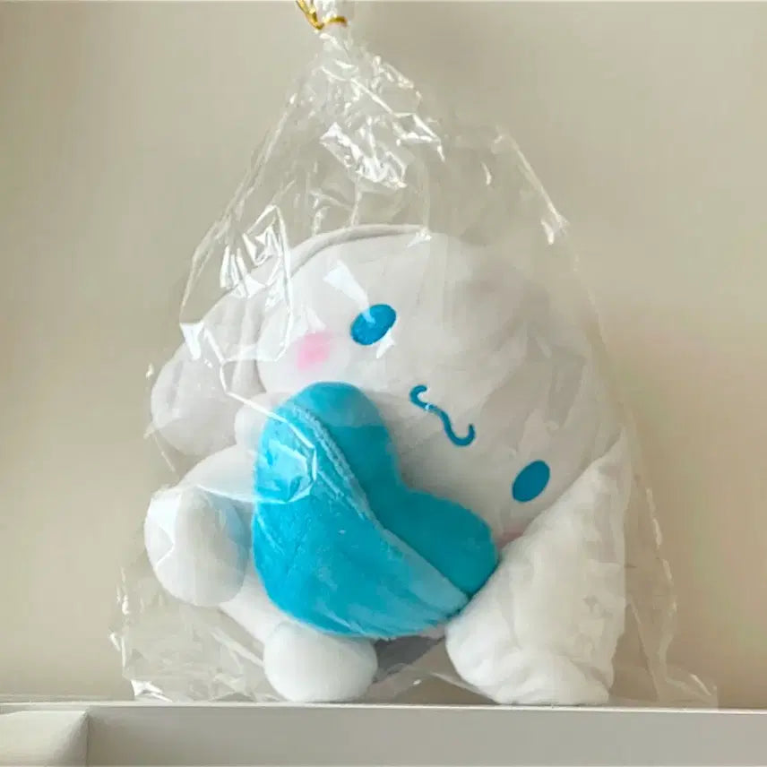 [BUNJANG] Sanrio Cinnamoroll Heart Plush Doll 25cm / 산리오 시나모롤 하트 봉제 인형 25cm