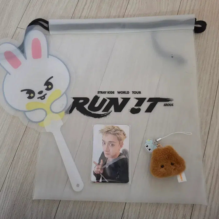 [BUNJANG] Stray Kids SKZOO Run It Concert Entrance Gift Full Set / 스트레이키즈 스키즈 런잇 콘서트 7/26일 입장기프트 풀셋