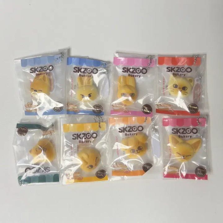 [BUNJANG] SKZOO Japan Bakery Mallangyi Gacha Set / Skzoo 일본 베이커리 말랑이 가챠 8종 set