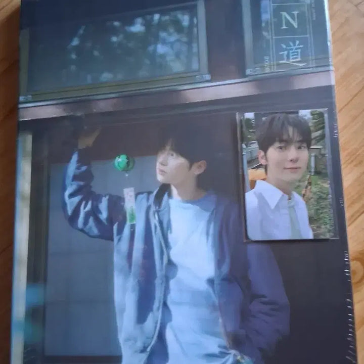 [BUNJANG] Hwang Minhyun &