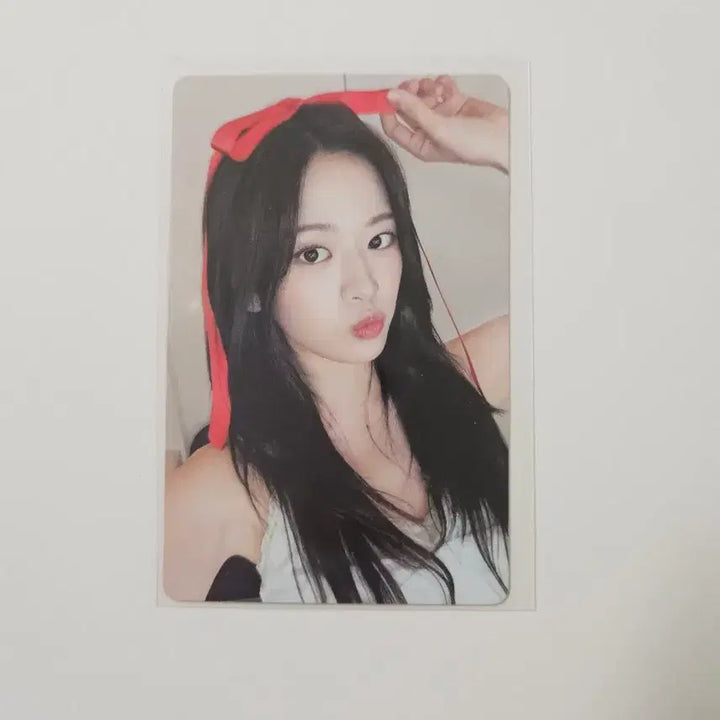 [BUNJANG] IVE Yujin Soundwave Lucky Draw Photocard / 현물.아이브 유진 사운드웨이브 사웨 럭키드로우 럭드 리바이브 포카 포토카드