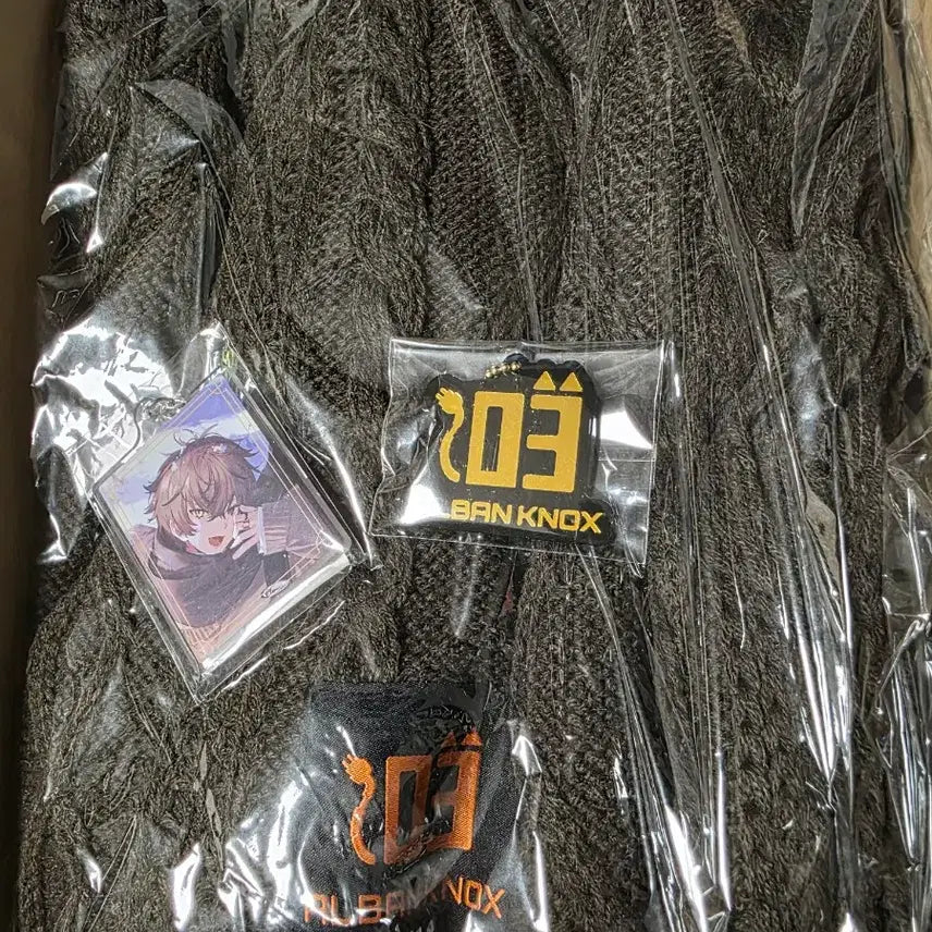 [BUNJANG] NIJISANJI EN Winter Date Goods Full Box / 니지산지 EN 윈터 데이트 알반 굿즈 풀박스 새상품 판매합니다.