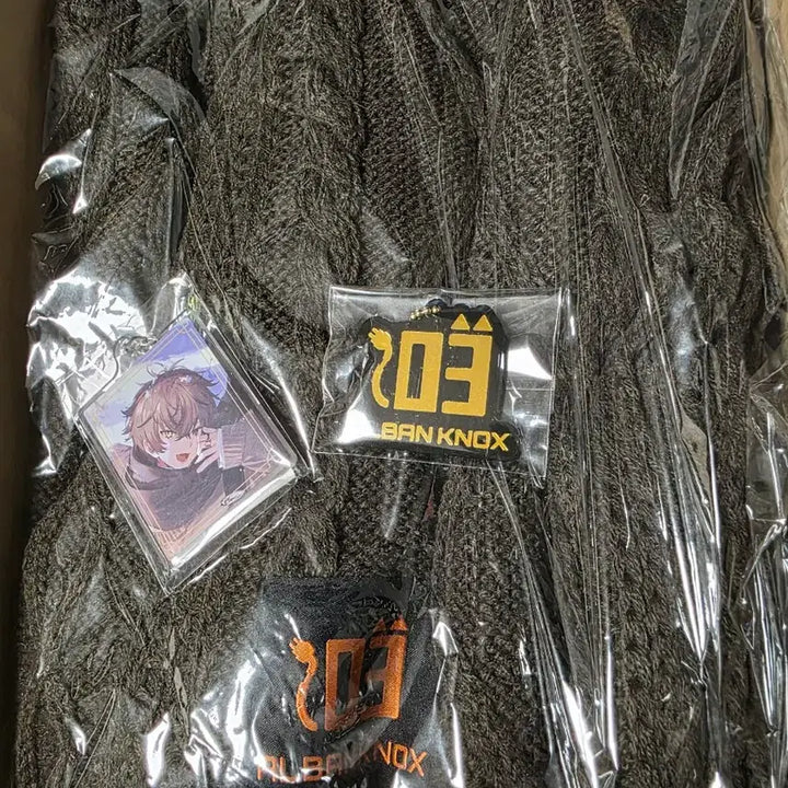 [BUNJANG] NIJISANJI EN Winter Date Goods Full Box / 니지산지 EN 윈터 데이트 알반 굿즈 풀박스 새상품 판매합니다.