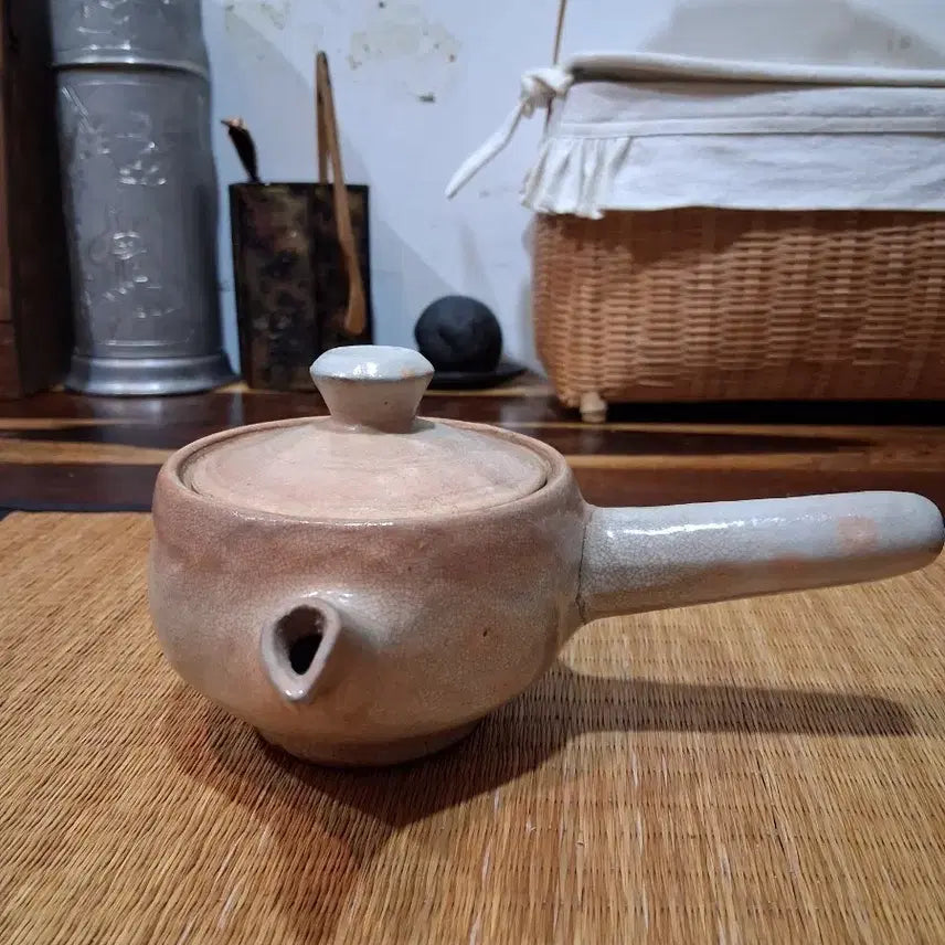 [BUNJANG] Docheon Cheon Hanbong Momiji Teapot 250cc / 도천 천한봉 이도 모미지다관 250cc