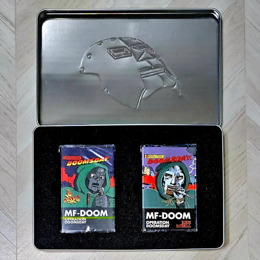 [BUNJANG] MF DOOM Operation Doomsday Cassette Limited Edition Steel Box Set / MF DOOM - OPERATION DOOMSDAY 카세트 철제 박스셋